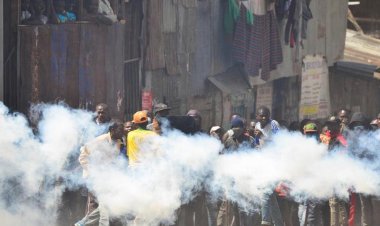 AU urges unity in Kenya as businesses say losing $23M daily