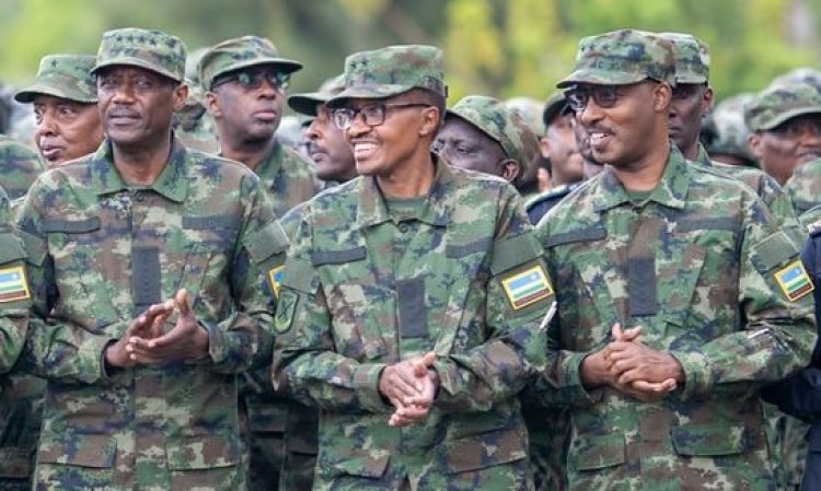 Kagame retires hundreds from army