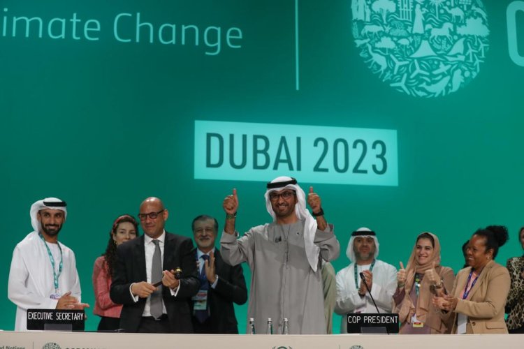 Nations strike historic COP28 deal on fossil fuels
