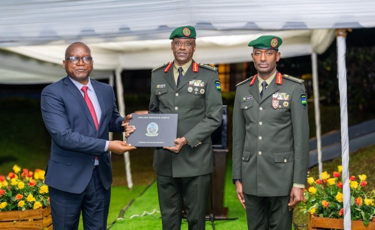 Over 1000 soldiers including 5 Generals retire from Rwanda Defense Force