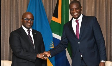 Rwanda, South Africa agree to strengthen ties, ease travel restrictions